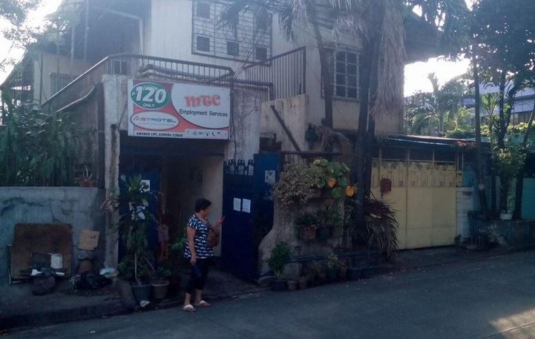 House And Lot For Sale In St Mary Cubao Qc Beside Gateway Mall Property For Sale House Lot On Carousell