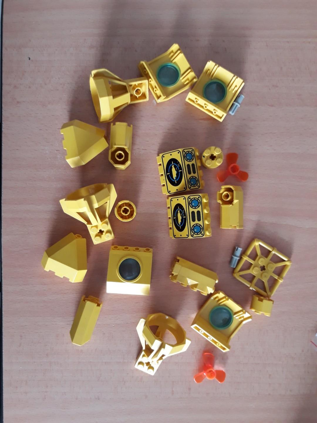 Lego submarine hotsell 90s