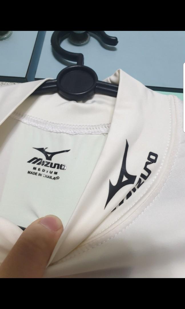 Mizuno rashguard hot sale