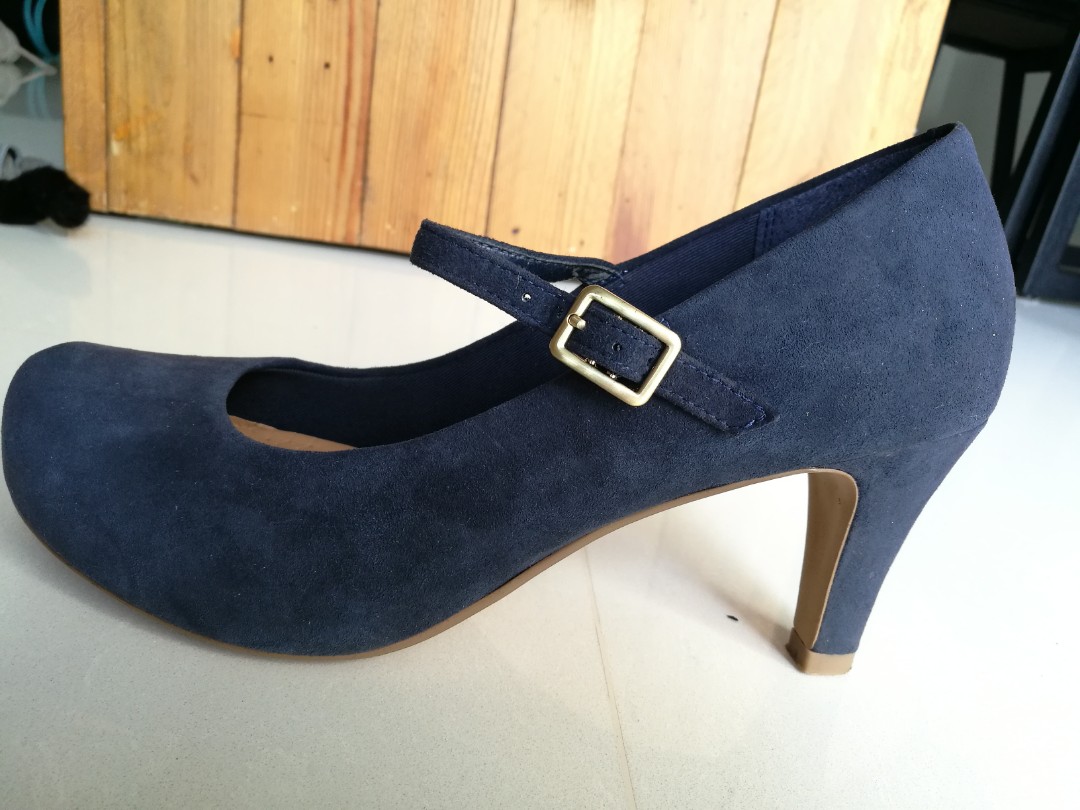 dark blue ladies shoes