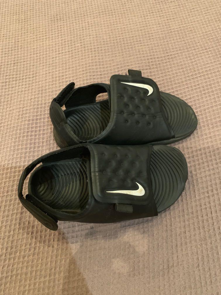 nike sandals 3 straps