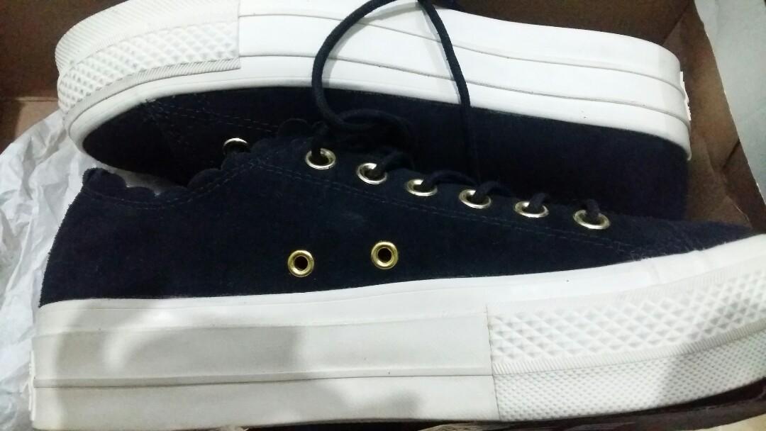 Converse 563499c top