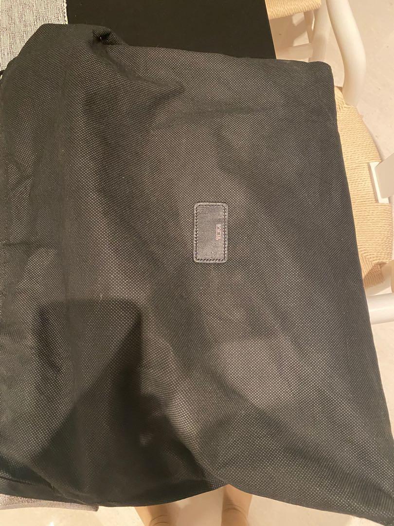 Tumi leather briefcase without handle, Men's Fashion, Bags, Briefcases on Carousell