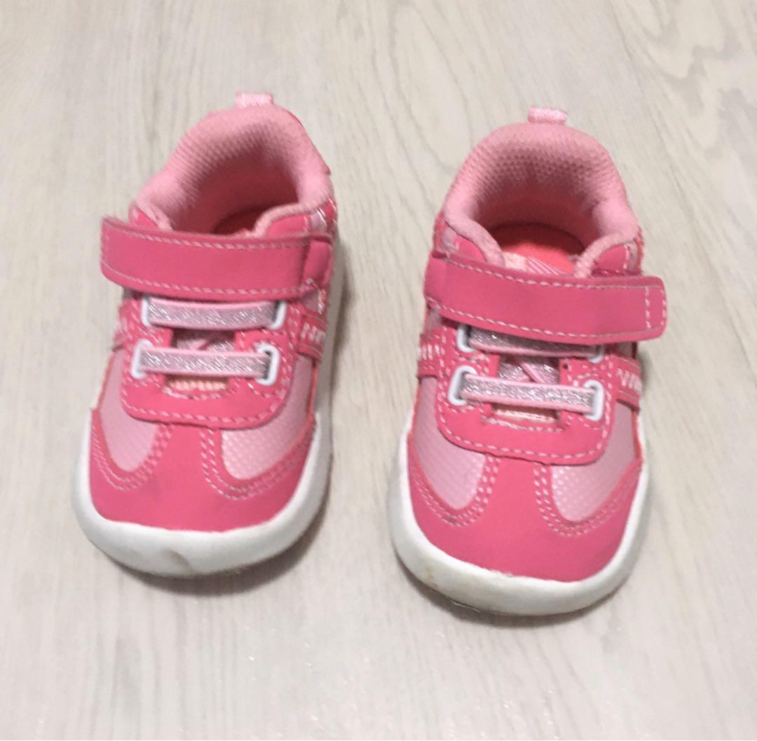 3 years baby shoes size