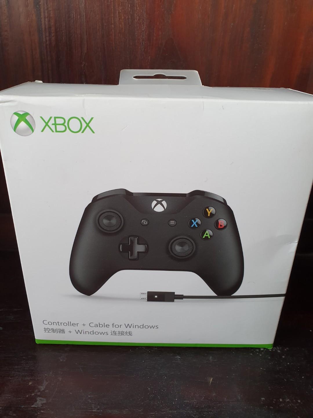 Xbox One Controller WITH FREE BATTERIES), Video Gaming