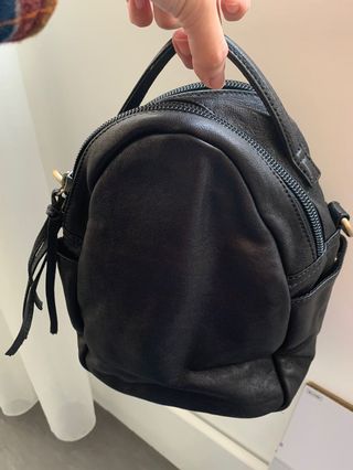 Italy 🇮🇹 black smooth lamb leather backpack or shoulder bag (comes with 2 straps, convertible to backpack or single shoulder)64246533009793110