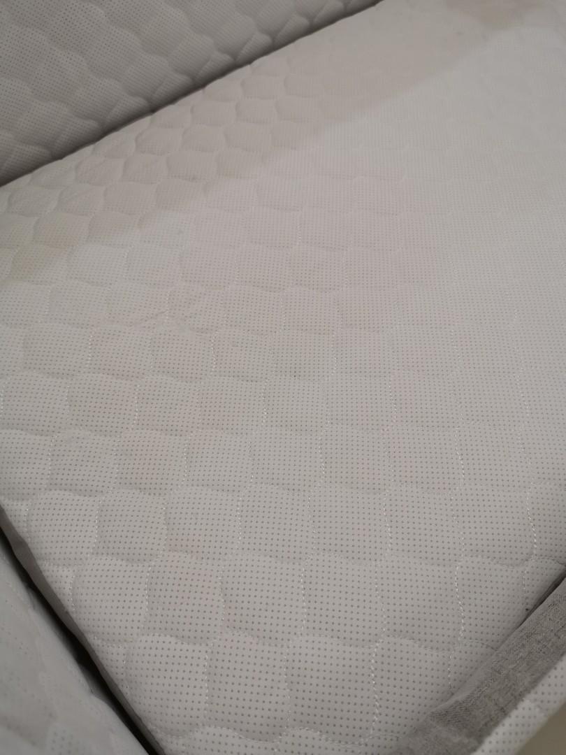 Bp Oliver Ergonomic Co Sleeper Free Mosquito Net And Musical Box