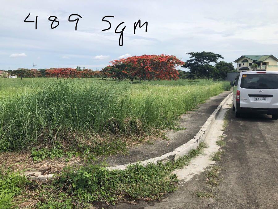 Eagle Ridge corner Lot general trias cavite eagleridge country club