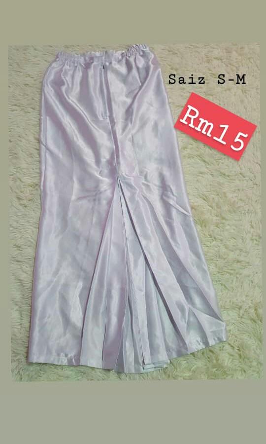 Kain Kipas Belakang Women S Fashion Clothes Others On Carousell