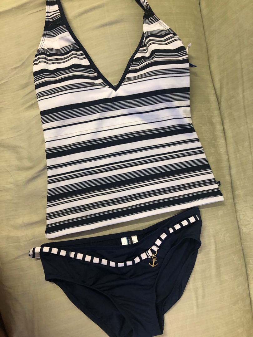 nike tight zip up jacket