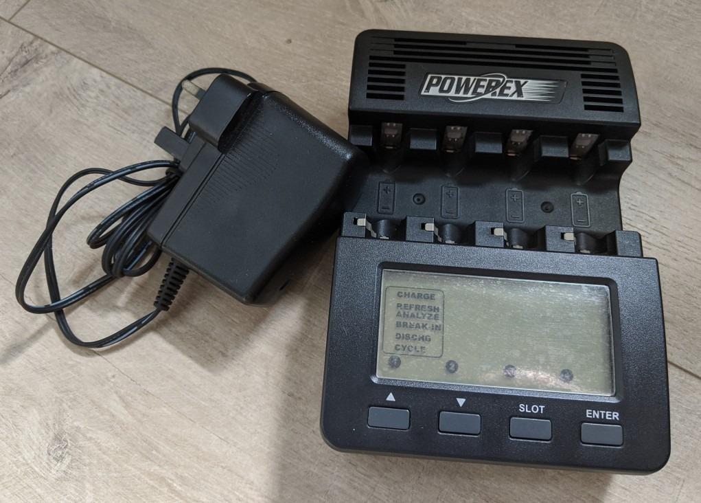 Powerex MH-C9000 放電充電分析器#hotsales, 手提電話, 電話及其他裝置