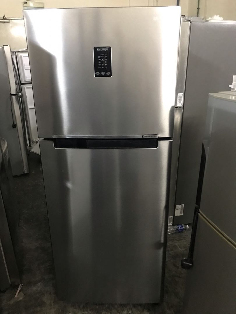Quite New Samsung 362l 2 Door Fridge Refrigerator Home Appliances Kitchenware On Carousell Quite New Samsung 362l 2 Door Fridge Refrigerator Home Appliances Kitchenware On Carousell