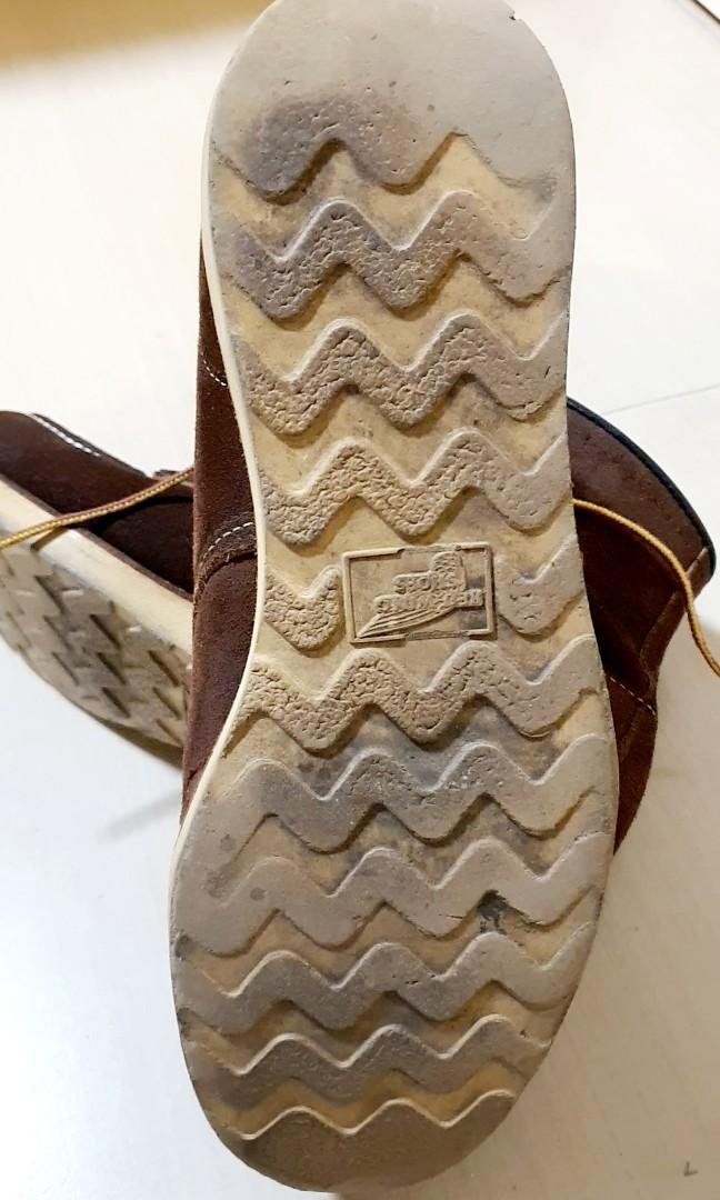 adidas timberland red