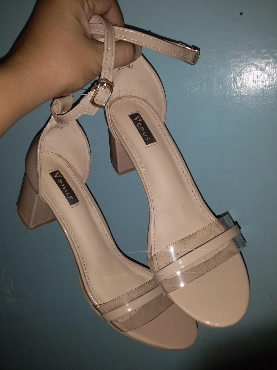 venus sandal price