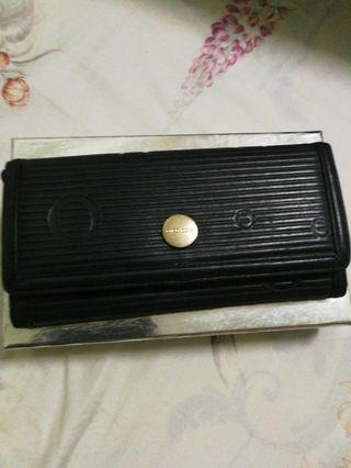 Oroton wallet