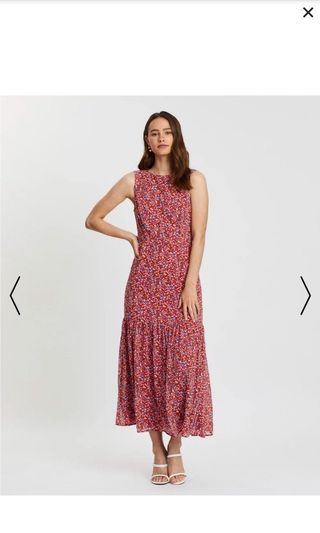 (Category: ) located in . Submitted by sourceapparel (Listing ID 271909181, Image 1). Description: .