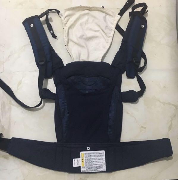 Aprica baby carrier (Category: Carriers & Slings) located in Pasig City. Submitted by xsmartshinex (Listing ID 272007480, Image 2). Description: EUC Aprica baby carrier Very useful esp when travelling Rfs: not needed anymore.