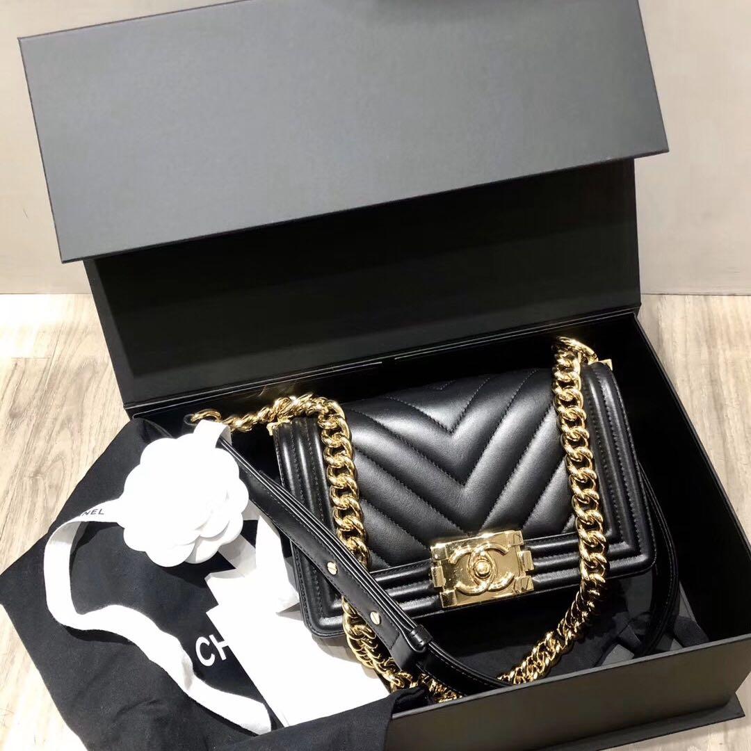 chanel boy bag small black and gold