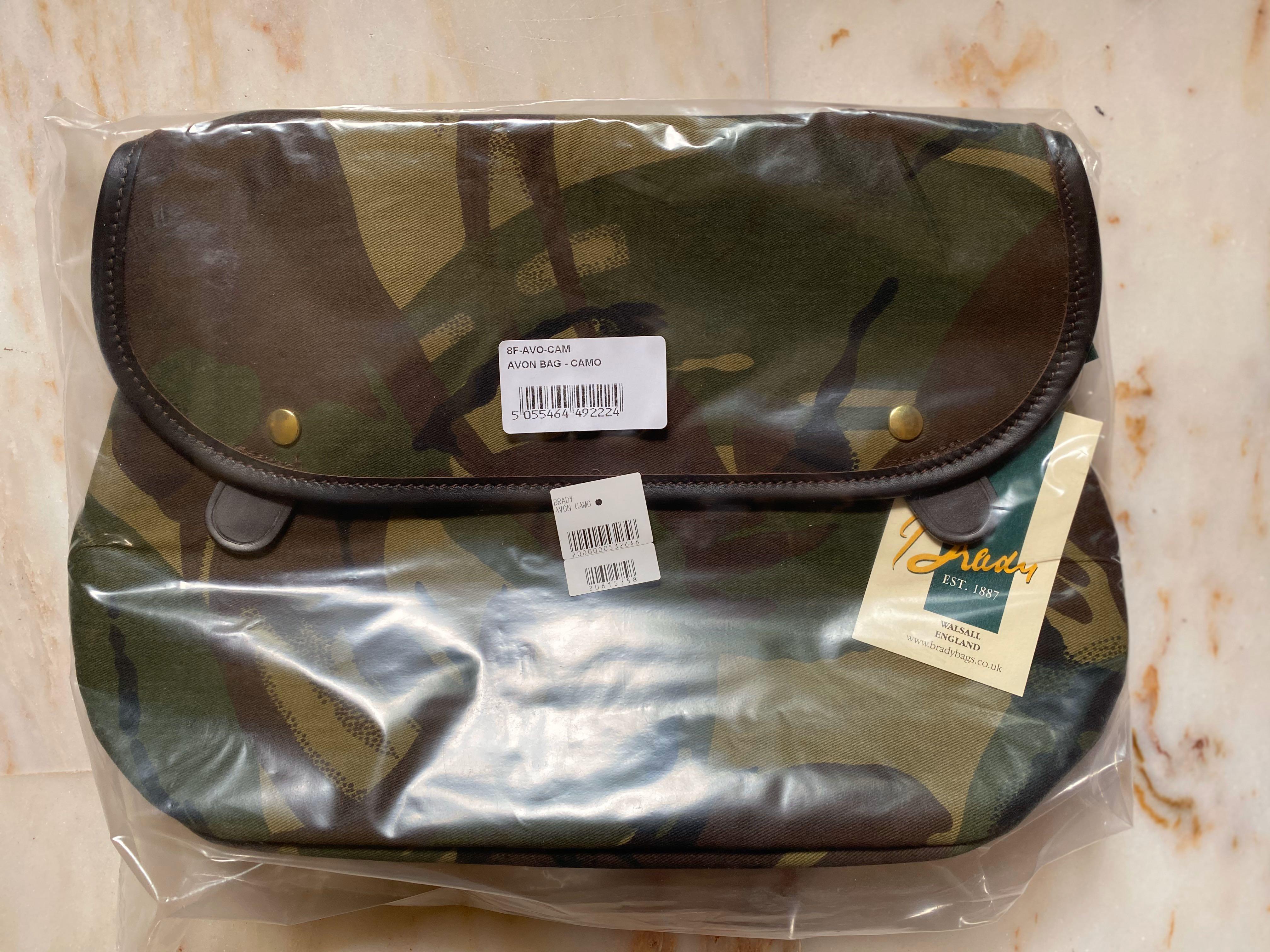 Price negotiable Brady Ready stock Avon bag canvas leather shoulder bag