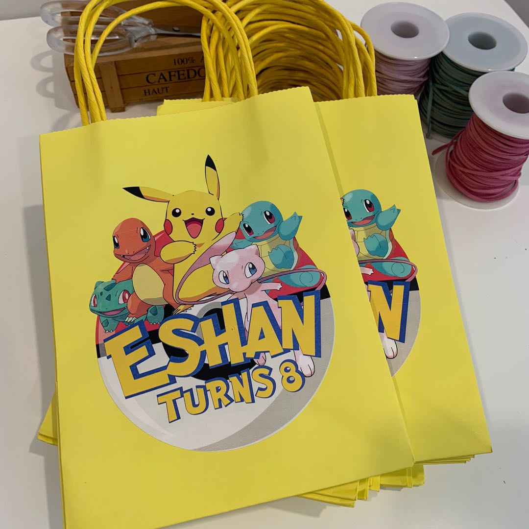 Customised Birthday party goodie paper bags stickers labels , Lifestyle