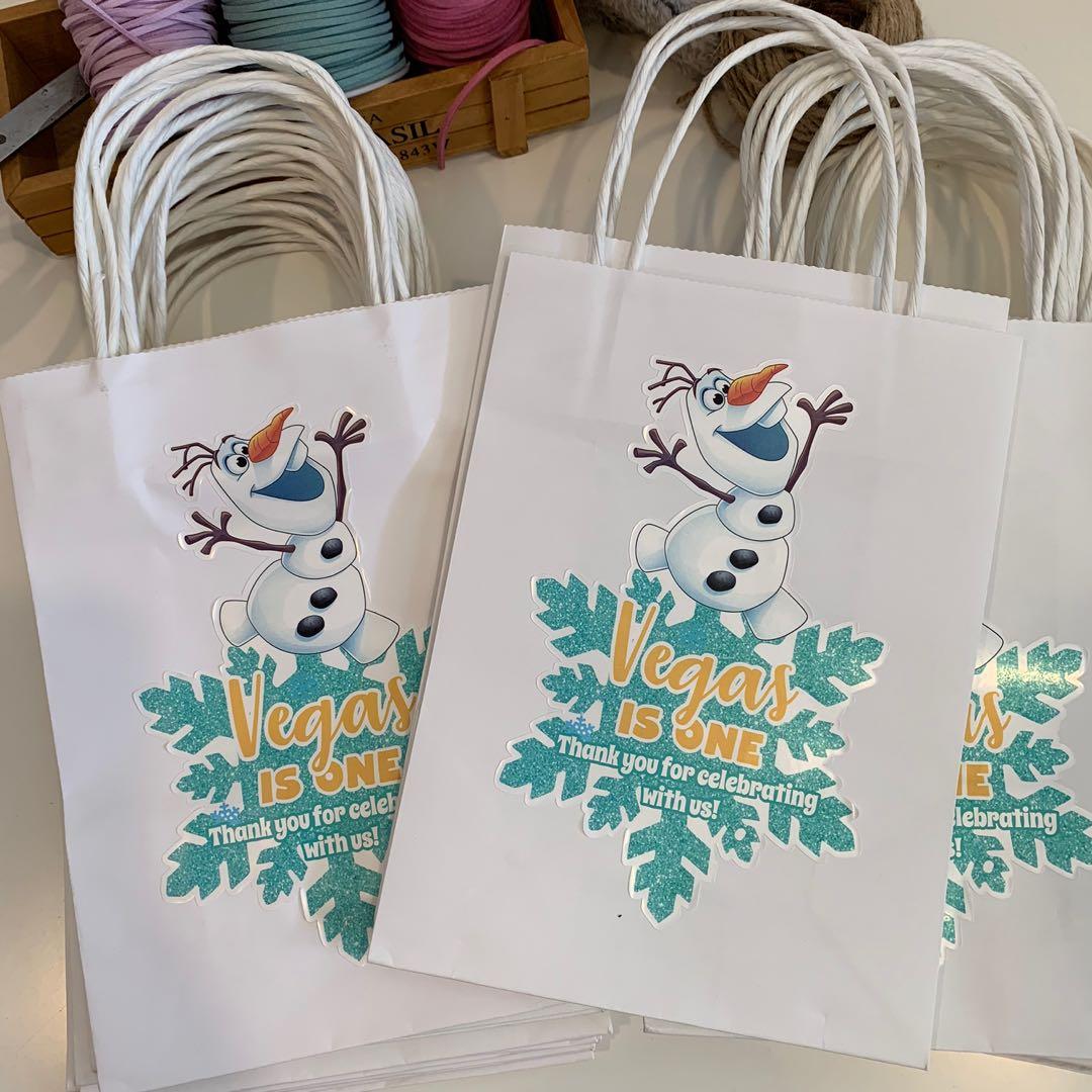 Customised Birthday party goodie paper bags stickers labels , Lifestyle Services, Event & Party ...