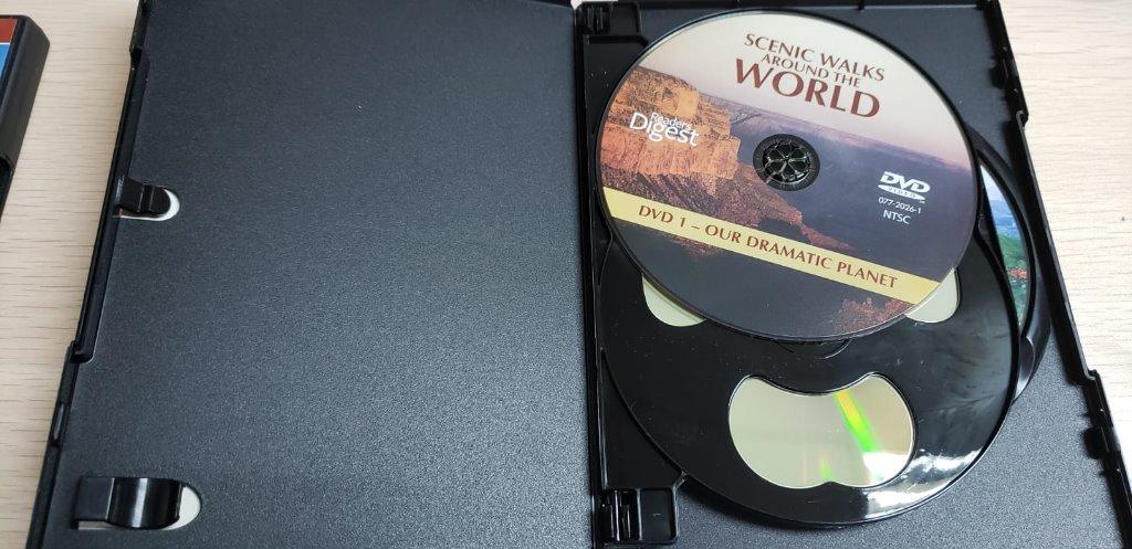 包郵] DVD 讀者文集SCENIC WALKS AROUND THE WORLD 3DVD 大自然風景有中文字幕英語配音電影記錄片包平郵