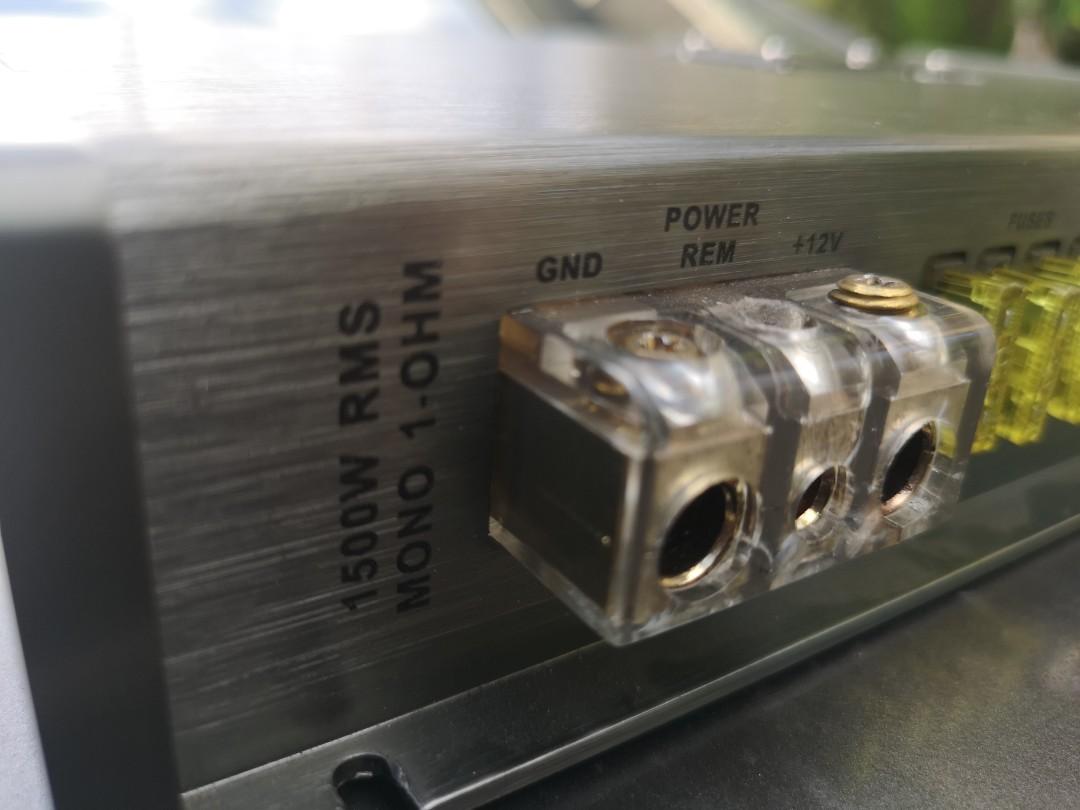 Lightning lab amplifier, Audio, Portable Audio Accessories on Carousell