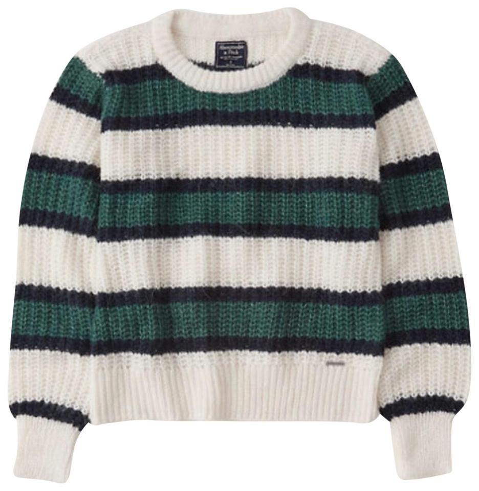 Lofty puff shop sleeve crew sweater