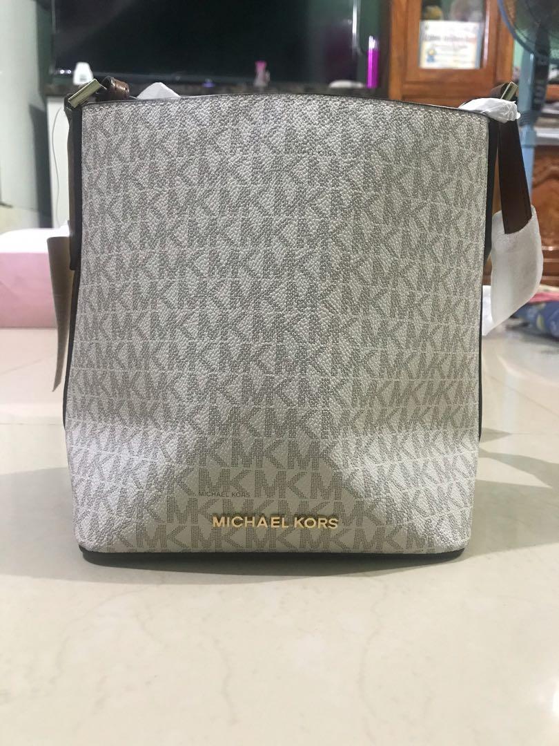 mk bucket sling bag
