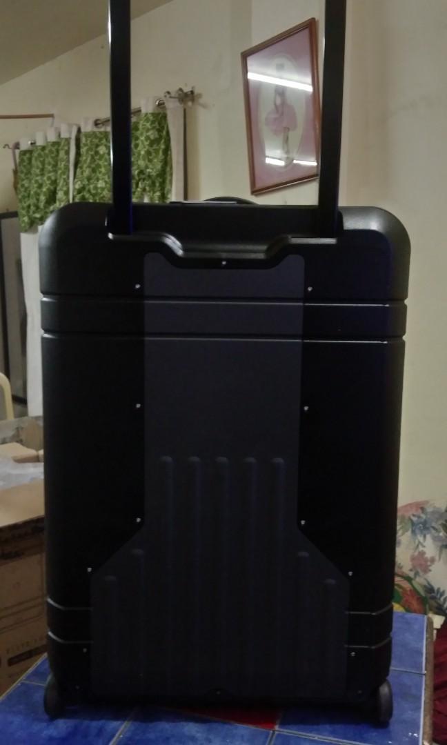 Pelican EL30 Vacationer with Travel System Luggage