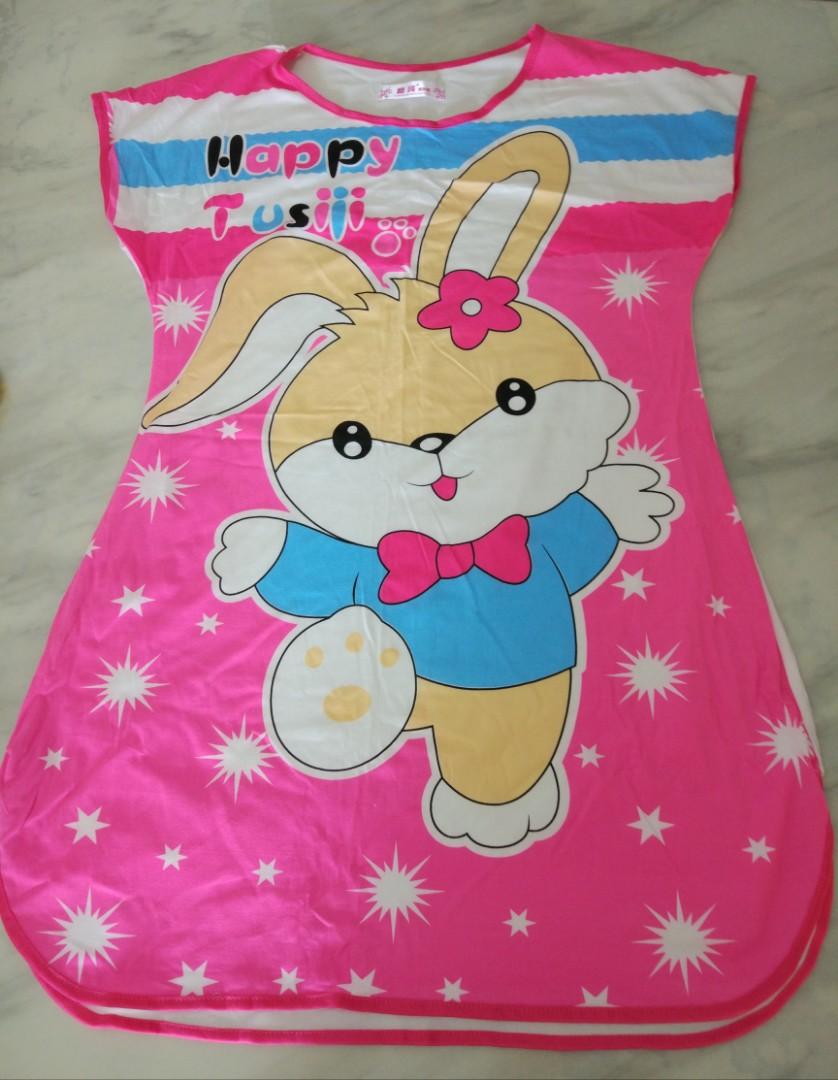 Pyjamas (Category: New Undergarments & Loungewear) located in Singapore. Submitted by caromp (Listing ID 271970558, Image 3). Description: Ladies pyjamas. $6 each..