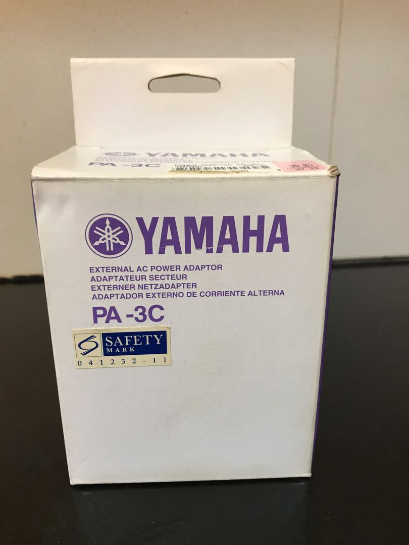 Yamaha external AC power adaptor PA3C, Computers & Tech, Parts