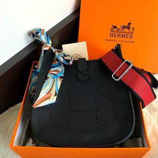 Evelyne Bag With Amazon Strap & Twilly  DL21#12

H 225rb
