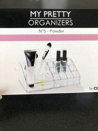 Makeup storage