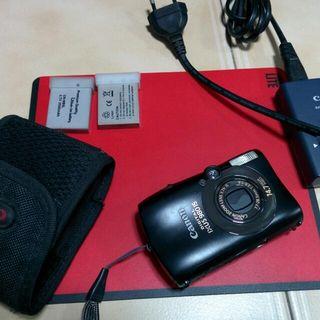 
Canon IXUS 980IS 14.7MP Digital Camera with 3.7x Optical Image Stabilized