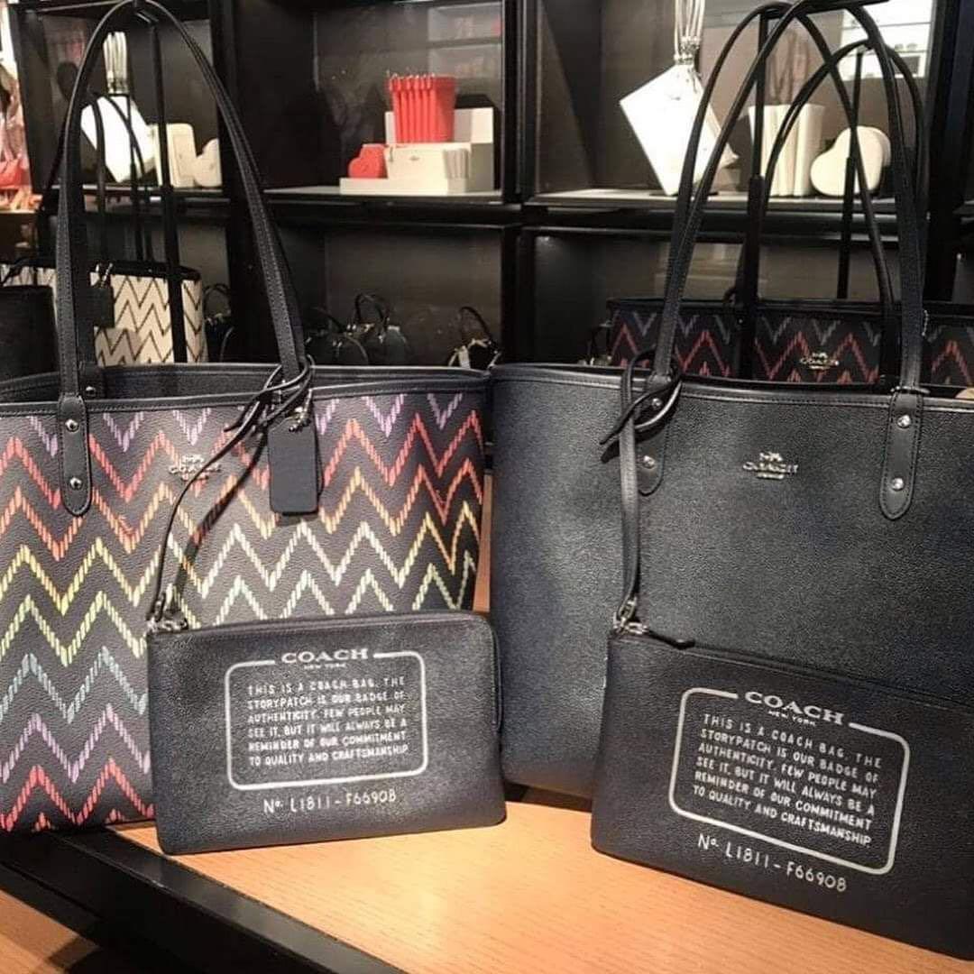 AUTHENTIC COACH REVERSIBLE CITY TOTE WITH GEO CHEVRON PRINT