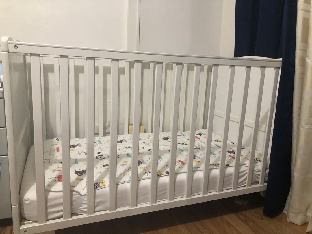 Dwelling 2025 wooden crib