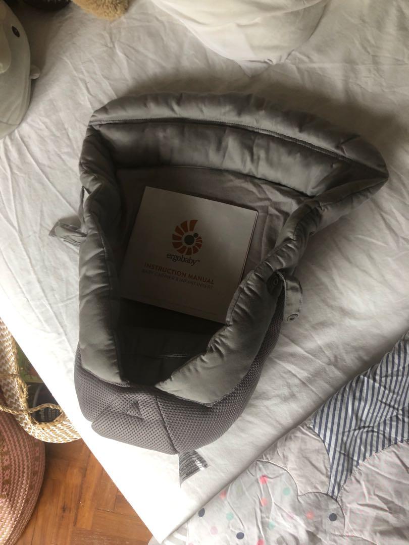 Ergo newborn insert, Babies & Kids, Going Out, Carriers & Slings on