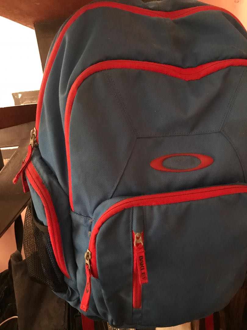 oakley backpack sale