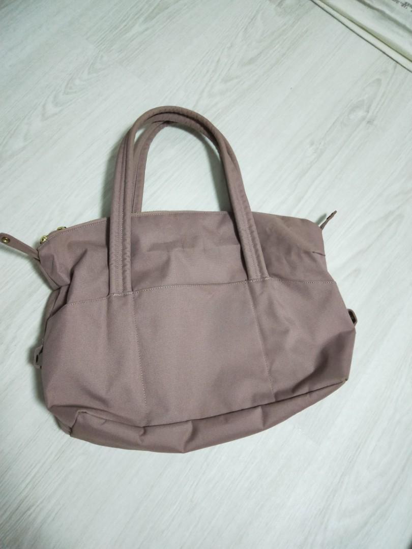 Herschel Strand XS Duffel Women s Fashion Bags Wallets Cross body Bags on Carousell