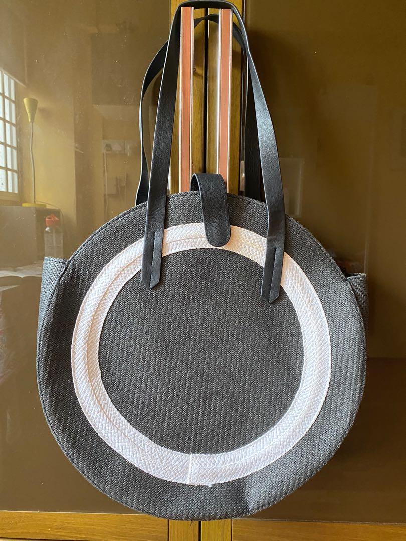 h&m circle bag
