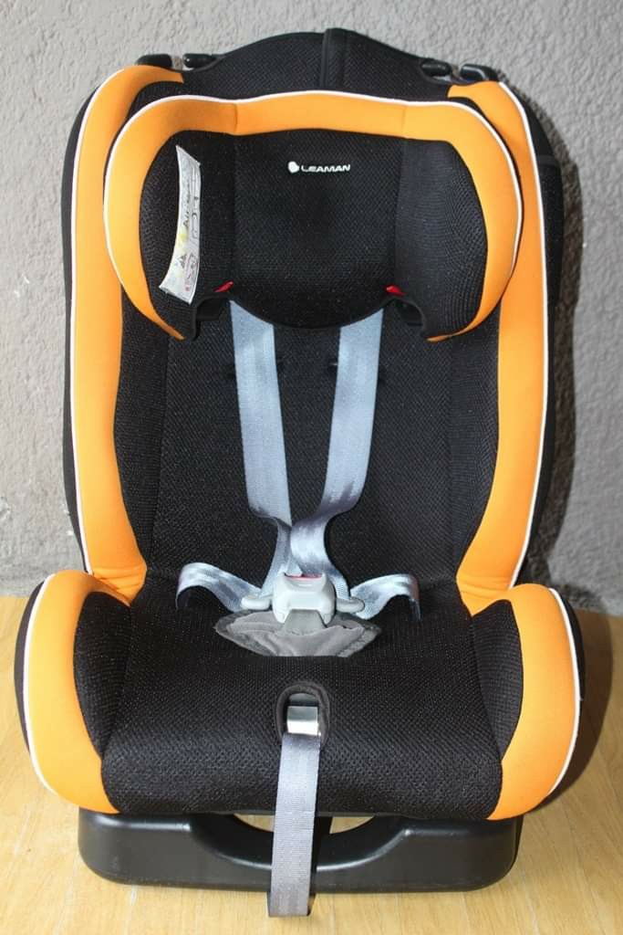 Child Car Seat "LEAMAN"