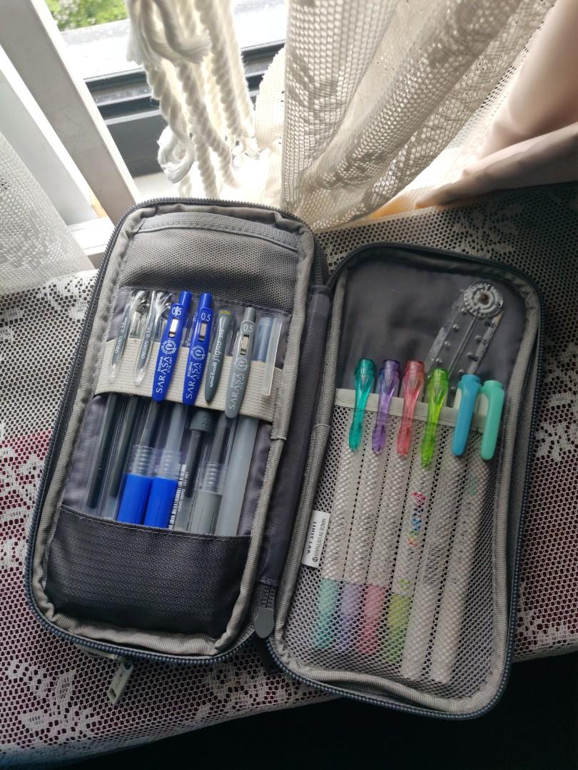 Lihit Lab Smart Fit Double Pen Case Large Black (Gray), Hobbies