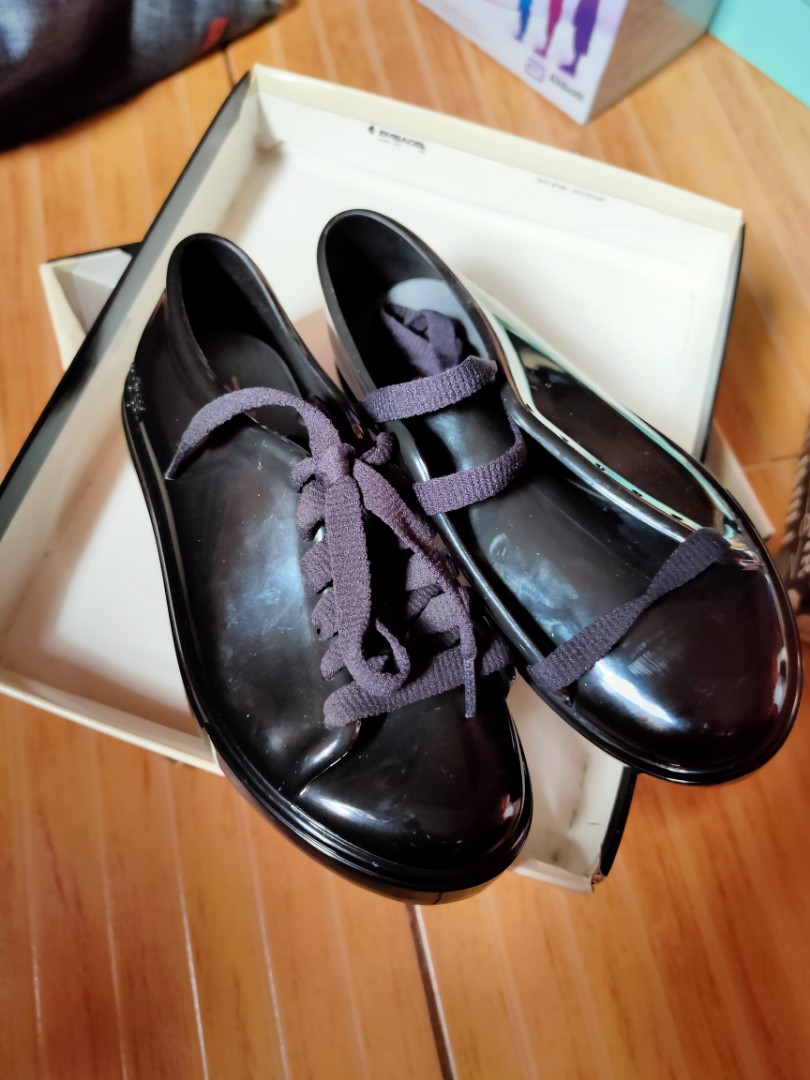 Melissa black rubber shoes size 12 (Category: Babies & Kids Fashion) located in Pasig City. Submitted by 16chris16 (Listing ID 272240603, Image 1). Description: Brand new. 1.5K each. Slightly negotiable. 09334699283. Shipping to be shouldered by the buyer. Brown is sold..