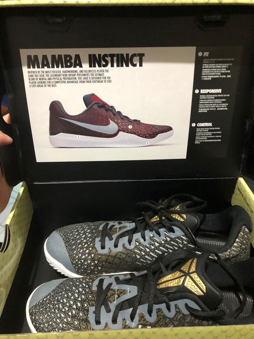 Kobe mamba instinct black gold top