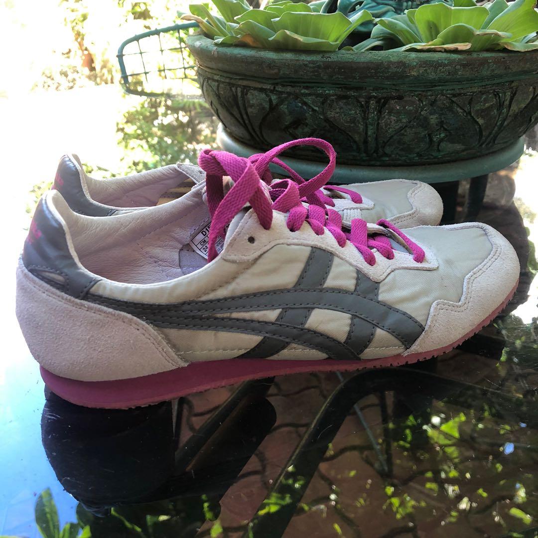 onitsuka pink