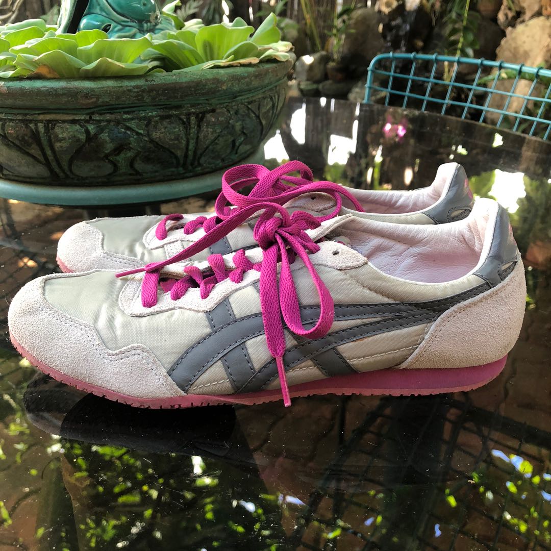 onitsuka pink