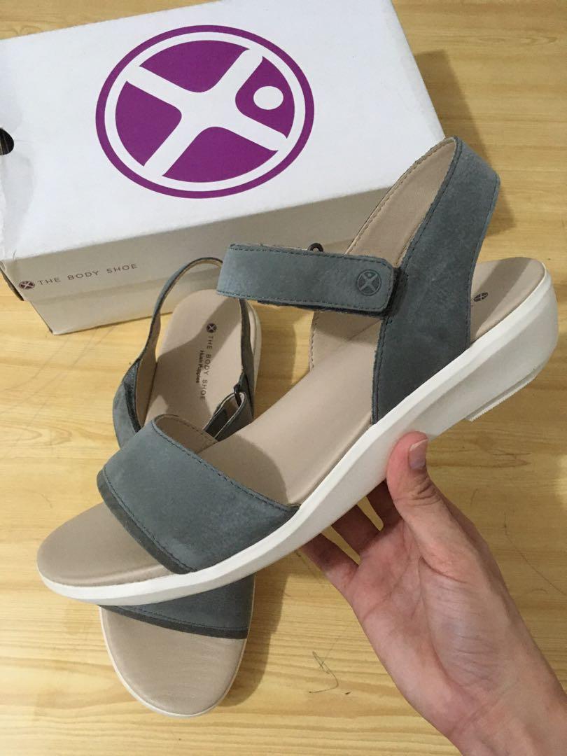 sandal hush puppies original