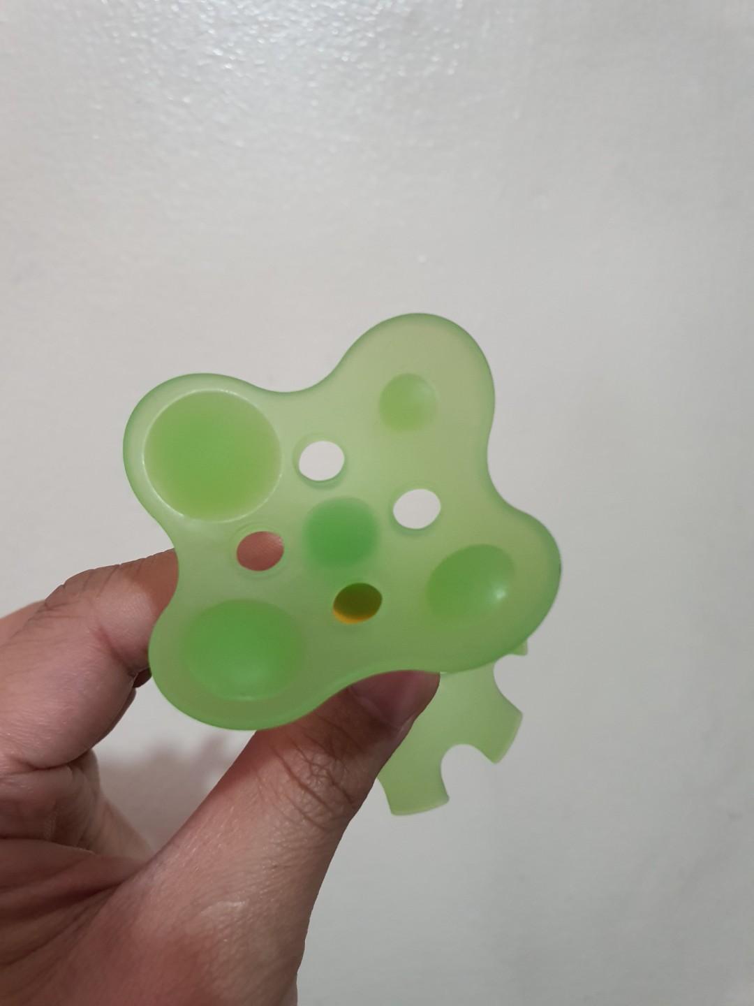 Pigeon Teether (Category: Soothers & Pacifiers) located in Quezon City. Submitted by fabfindsph (Listing ID 272223780, Image 2). Description: Good as new Used a few times only.