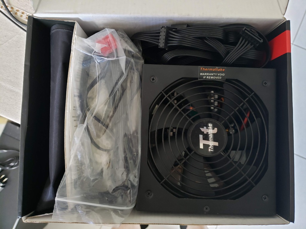 Thermaltake Semi Modular Smart Se 530w Psu Electronics Computer Parts Accessories On Carousell